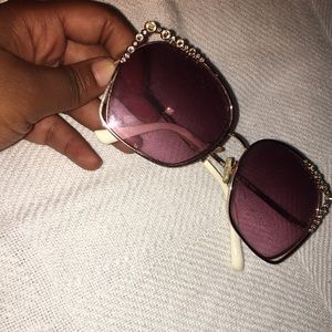 CAT EYES SUNGLASSES